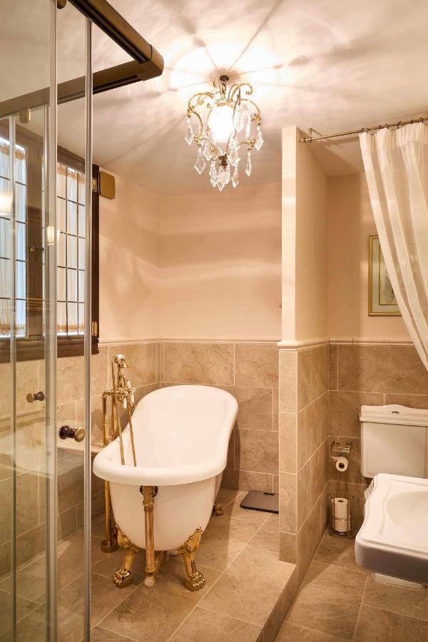 El Retiro Del Obispo Guest House Laguardia Ngoại thất bức ảnh
